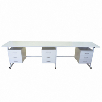 Стол 3-х тумбовый для лабораторных работ 2500*900*850 ЛДСП - fgospostavki.ru - Зеленогорск