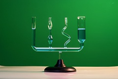 Сосуды сообщающиеся (на подставке) - fgospostavki.ru - Зеленогорск