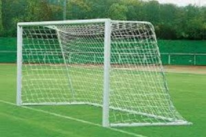 Сетка для футбольных ворот (нить 3 миллиметра, 5Х2Х(1Х1,5) ячейка 100Х100) - fgospostavki.ru - Зеленогорск