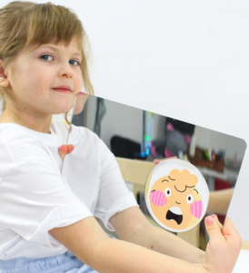 Зеркало логопедическое с отверстием - fgospostavki.ru - Зеленогорск