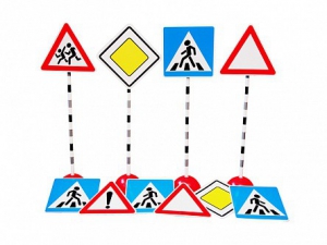 Комплект стоек с дорожными знаками №2 - fgospostavki.ru - Зеленогорск