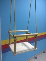 Качели подвесные (деревянные) - fgospostavki.ru - Зеленогорск
