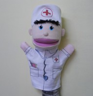 Кукла "Веселый рассказчик" Доктор - fgospostavki.ru - Зеленогорск